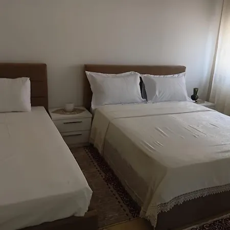 Nik's Cozy *